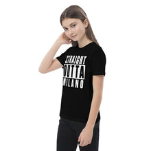 Carica l'immagine nel visualizzatore di Gallery, Straight Outta Milano- T-shirt in cotone organico per bambini
